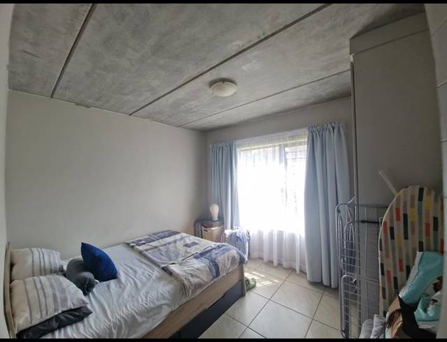 2 BEDROOM APARTMENT FOR SALE IN JANSEN PARK